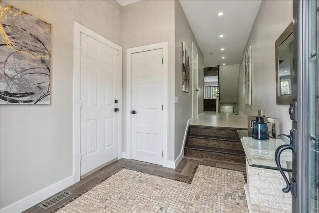 Additional property image - 2250 Rockingham Dr Unit 10