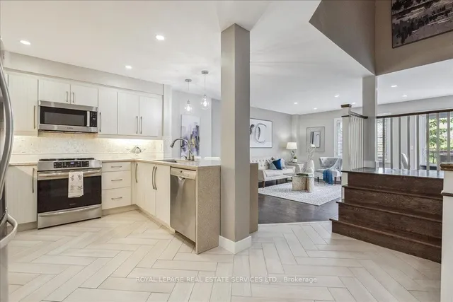 Additional property image - 2250 Rockingham Dr Unit 10