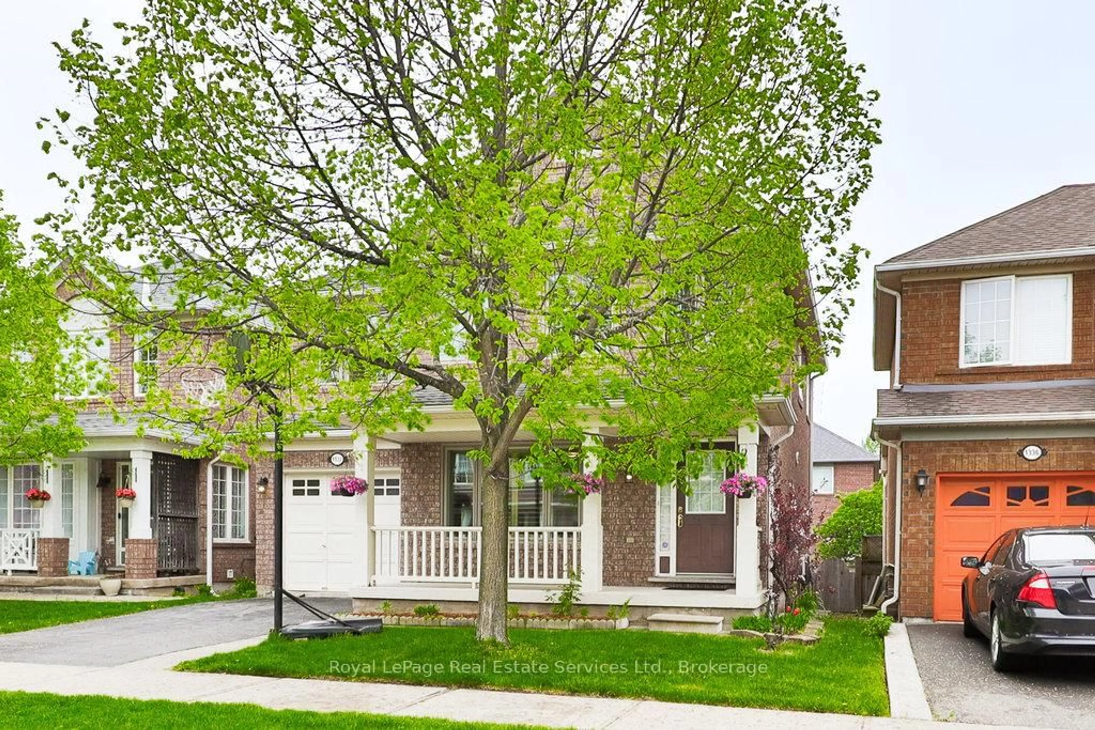 Home with brick exterior material, street for 1332 Sagewood Cres, Oakville Ontario L6M 4A4