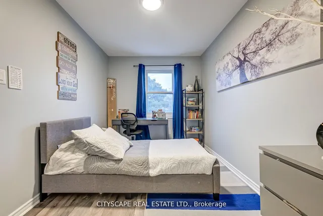 Additional property image - 30 Heslop Rd Unit 17