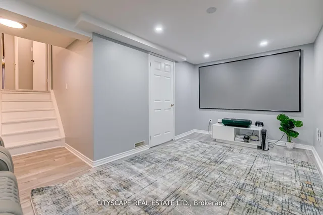 Additional property image - 30 Heslop Rd Unit 17