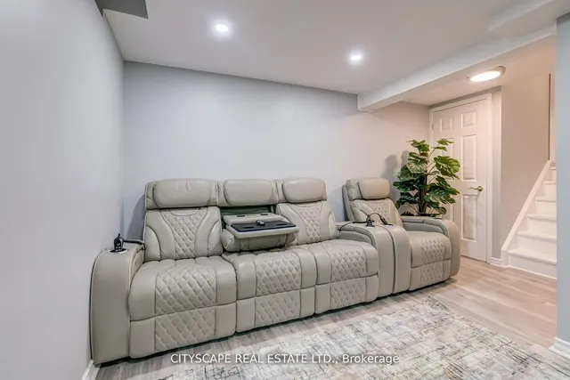 Additional property image - 30 Heslop Rd Unit 17