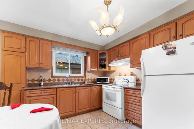 Additional property image - 72 Songwood Dr