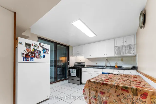 Additional property image - 72 Songwood Dr
