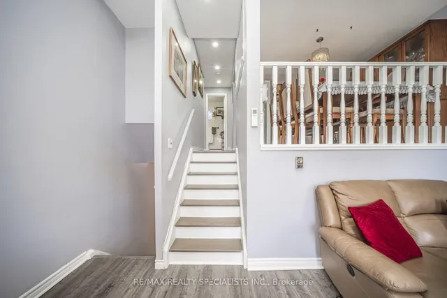 Additional property image - 20 Darras Crt