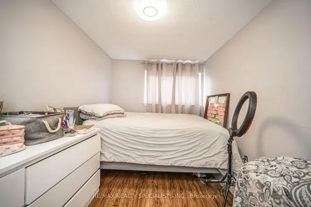 Additional property image - 20 Darras Crt