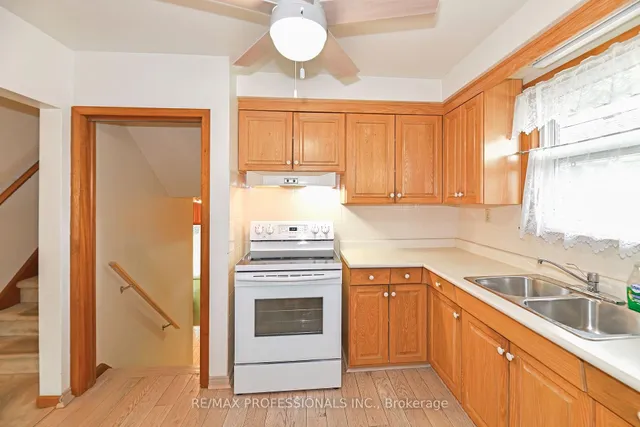 Additional property image - 40 Westmount Park Rd