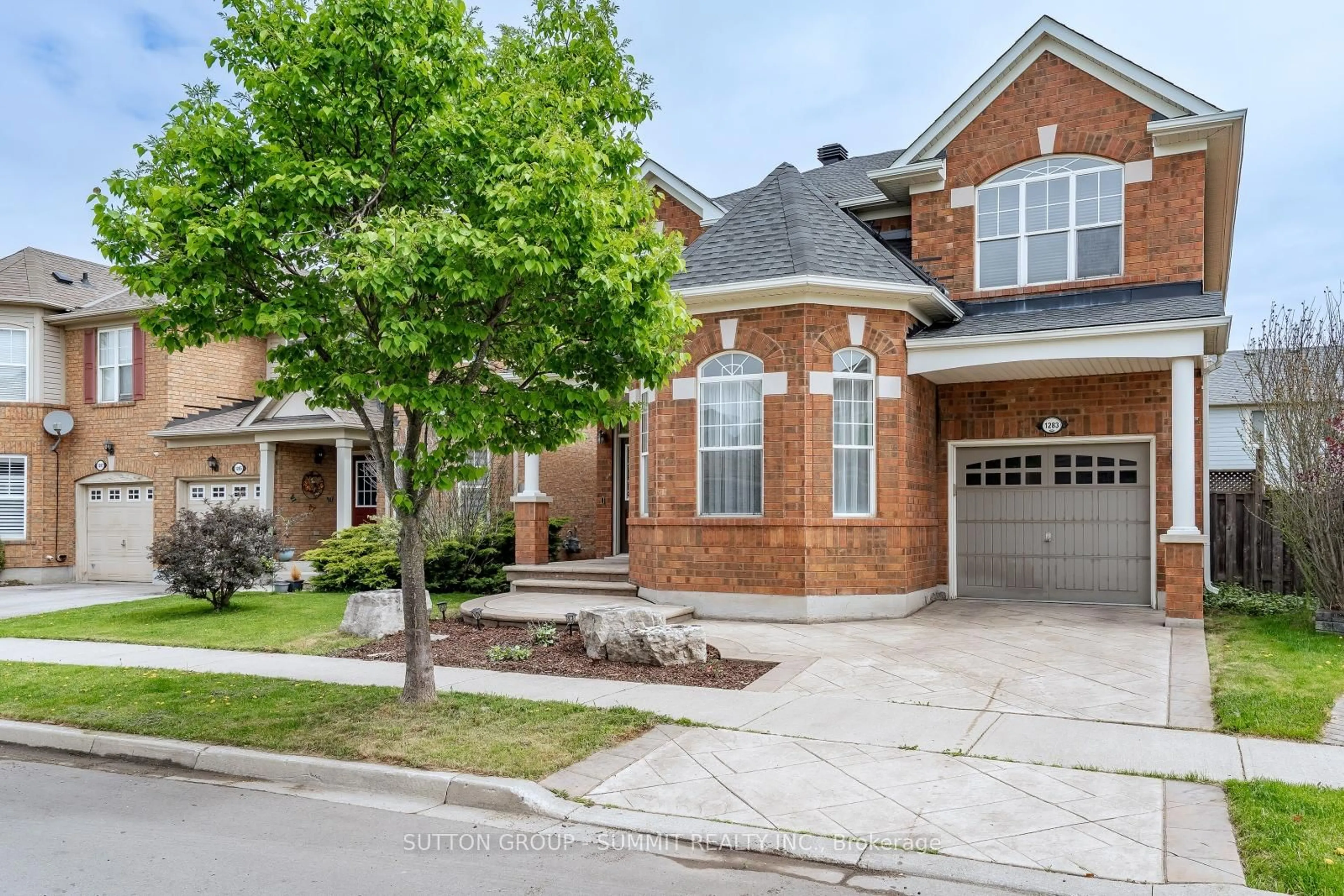 Home with brick exterior material, street for 1283 Robson Cres, Milton Ontario L9T 6N5