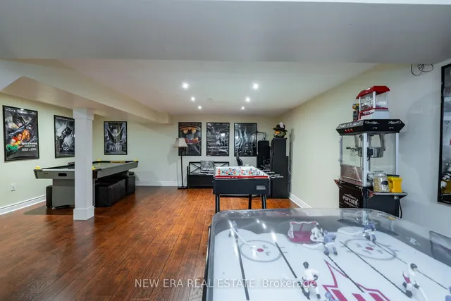 Additional property image - 674 Laurier Ave