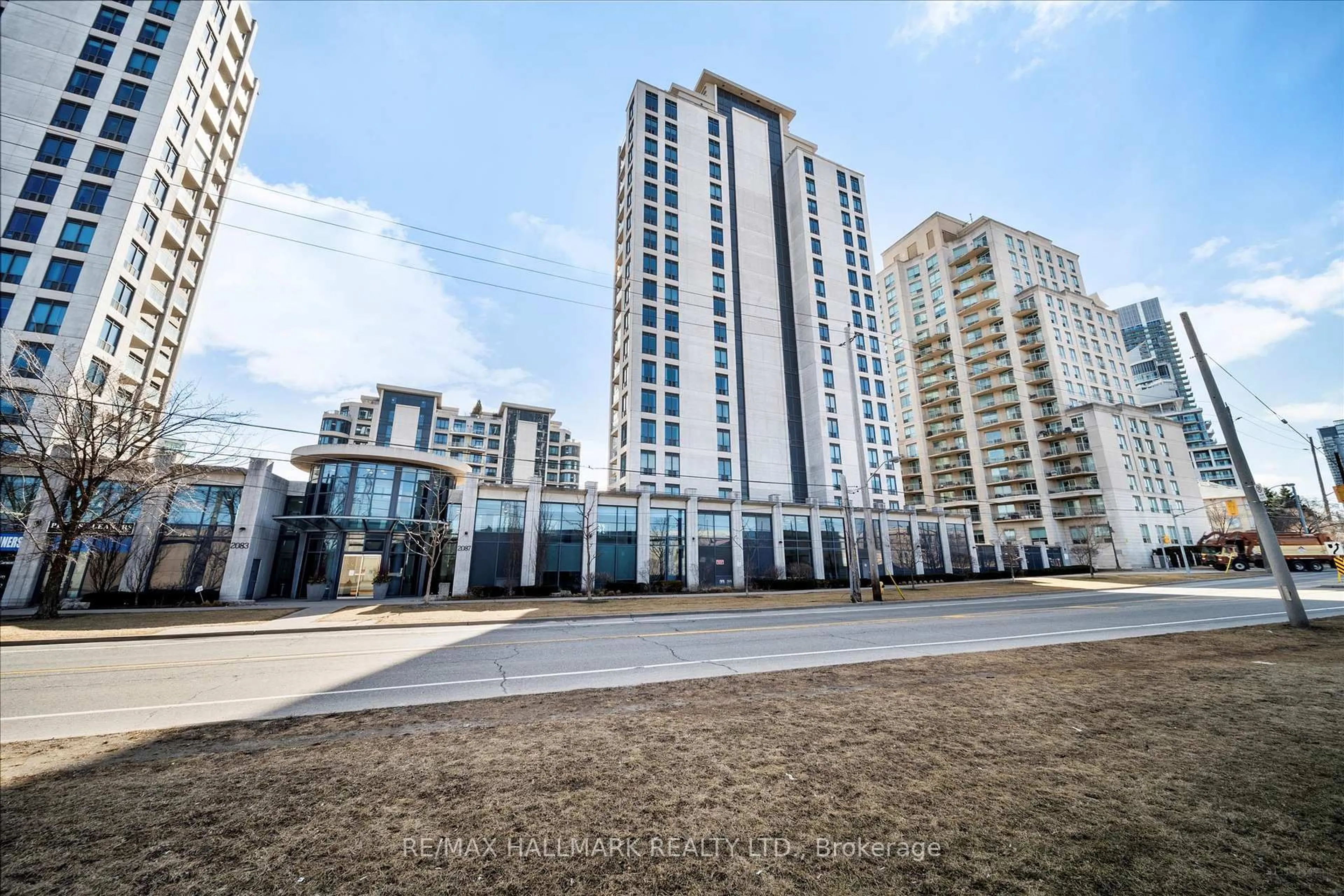 Unknown for 2087 Lakeshore Blvd #803, Toronto Ontario M8V 4G3