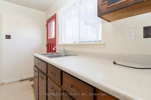 Additional property image - 22 Dalraith Cres