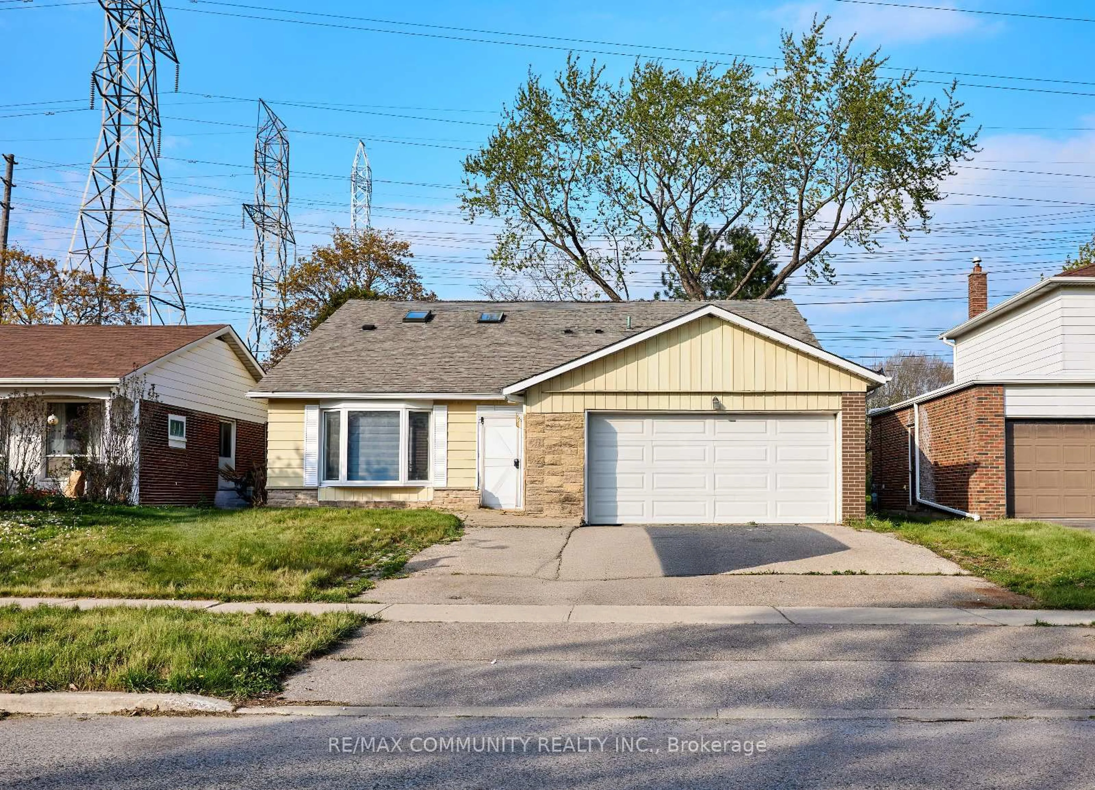 Home with brick exterior material, street for 71 Willowridge Rd, Toronto Ontario M9R 3Z2