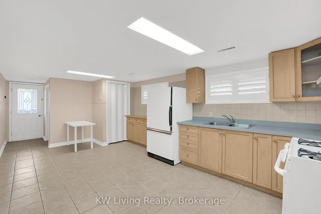 Additional property image - 209 Cabana Dr