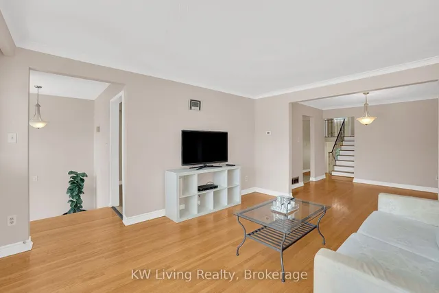 Additional property image - 209 Cabana Dr