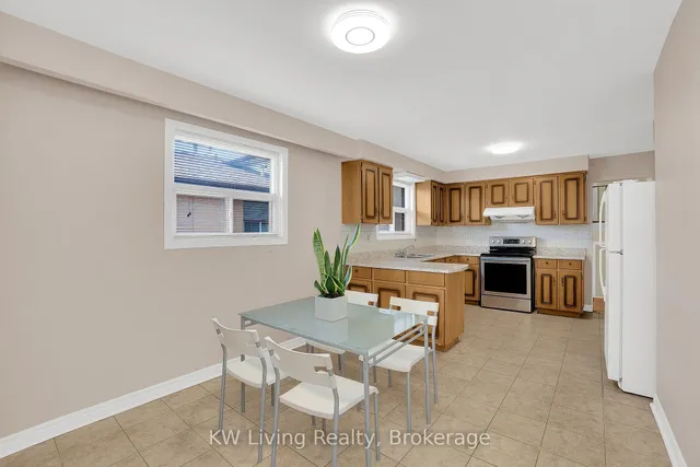 Additional property image - 209 Cabana Dr