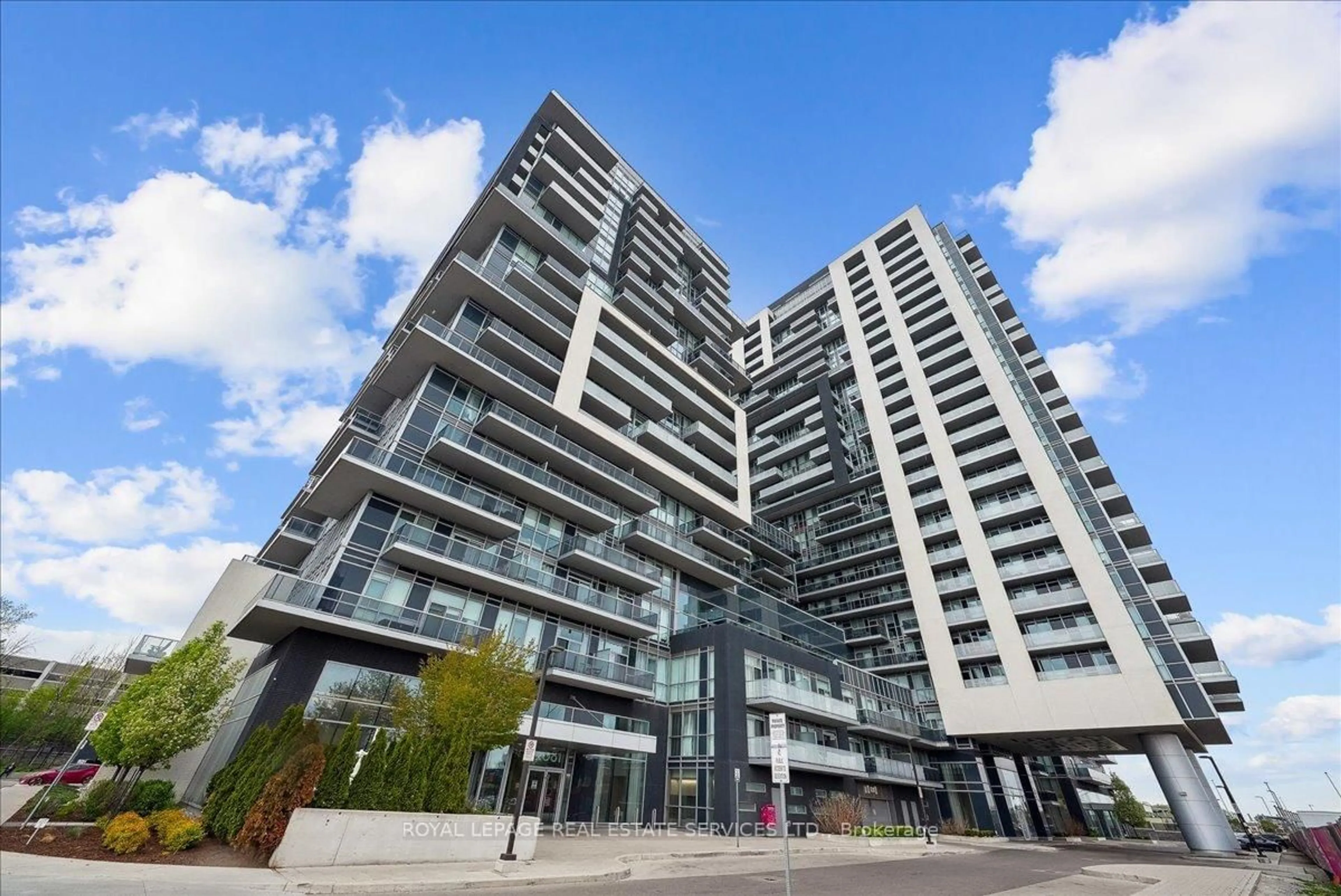 Unknown for 2081 Fairview St #1601, Burlington Ontario L7R 0E4