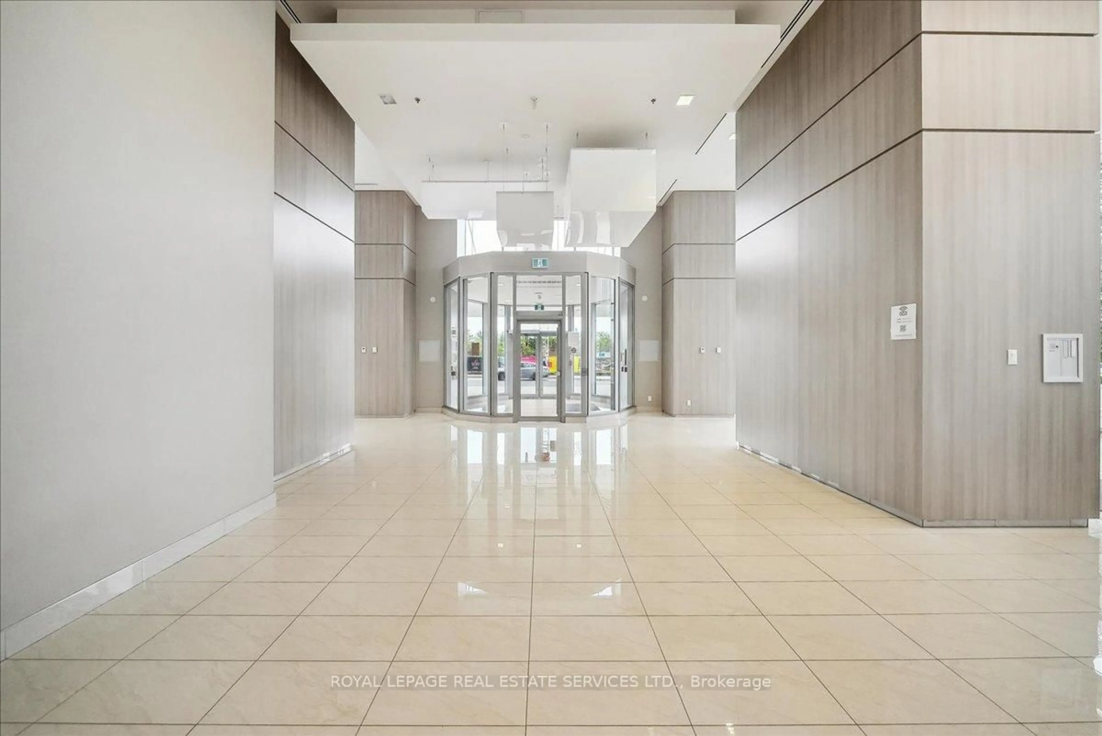 Lobby for 2081 Fairview St #1601, Burlington Ontario L7R 0E4