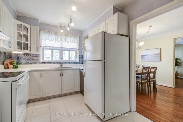 Additional property image - 150 Carsbrooke Rd Unit 8