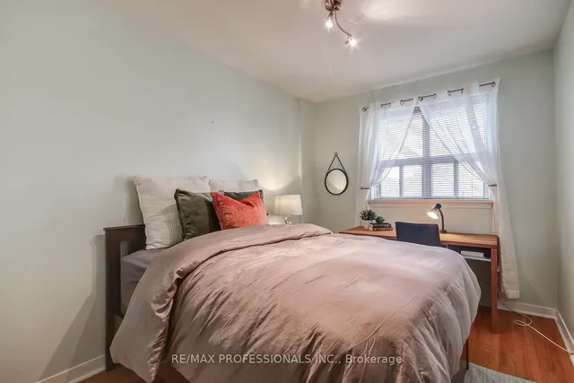 Additional property image - 150 Carsbrooke Rd Unit 8