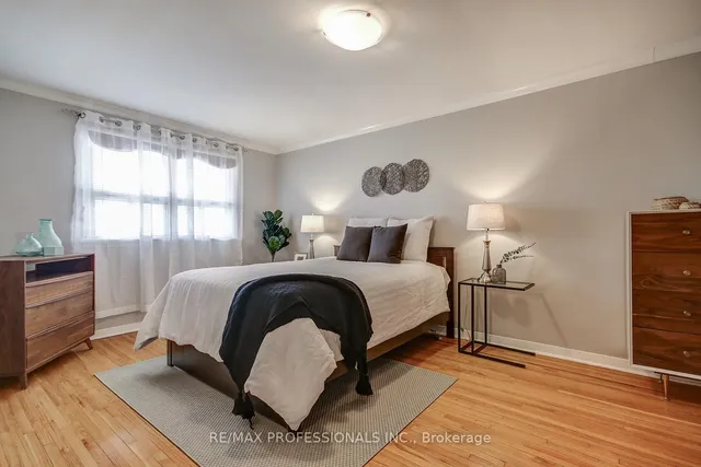 Additional property image - 150 Carsbrooke Rd Unit 8