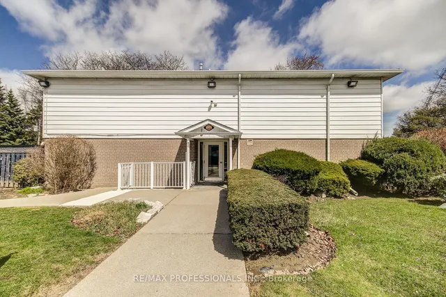 Additional property image - 150 Carsbrooke Rd Unit 8