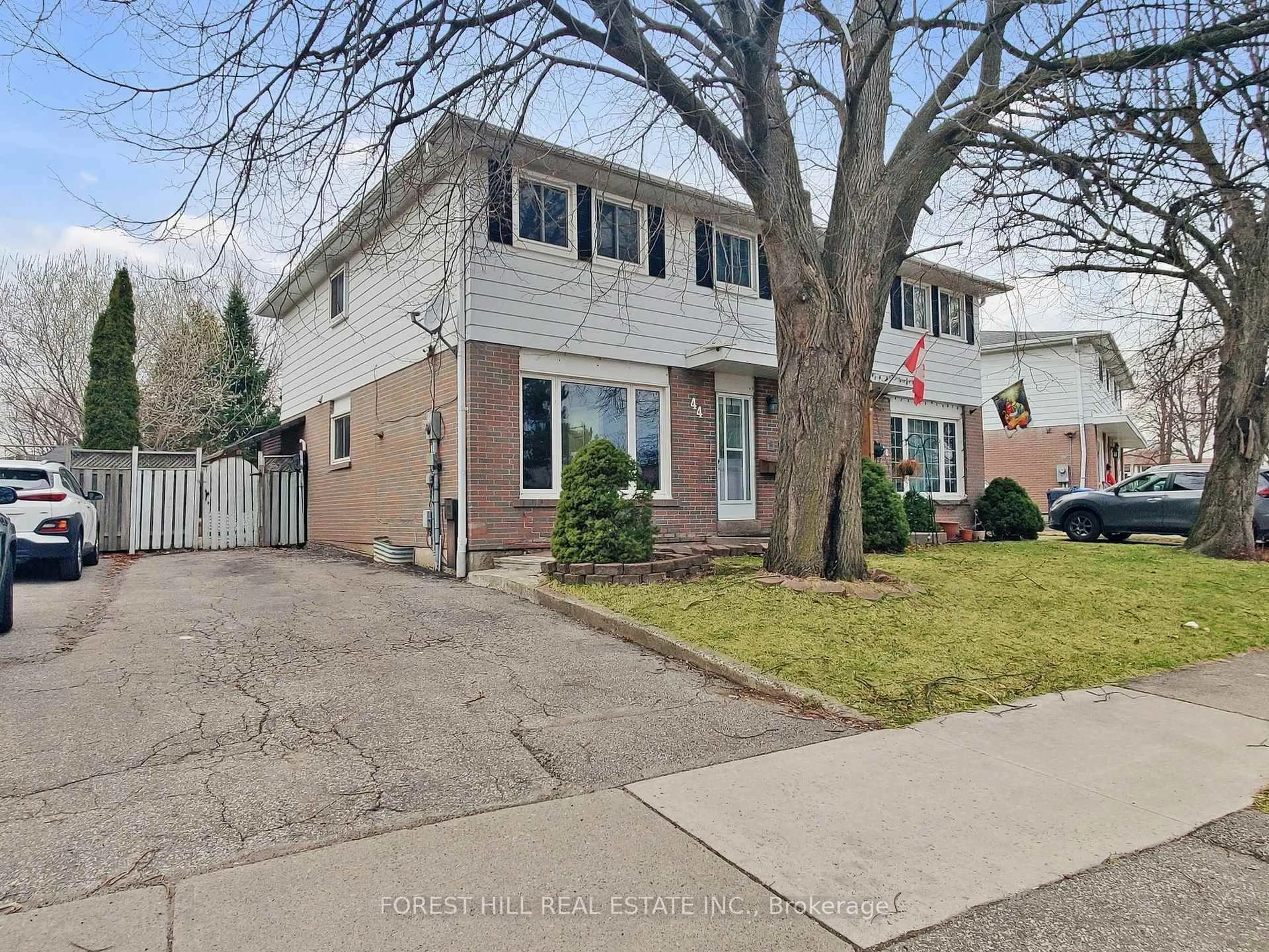 Unknown for 44 Herkley Dr, Brampton Ontario L6V 2E8