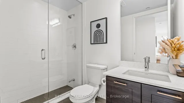 Additional property image - 2220 Lake Shore Blvd Unit 1604