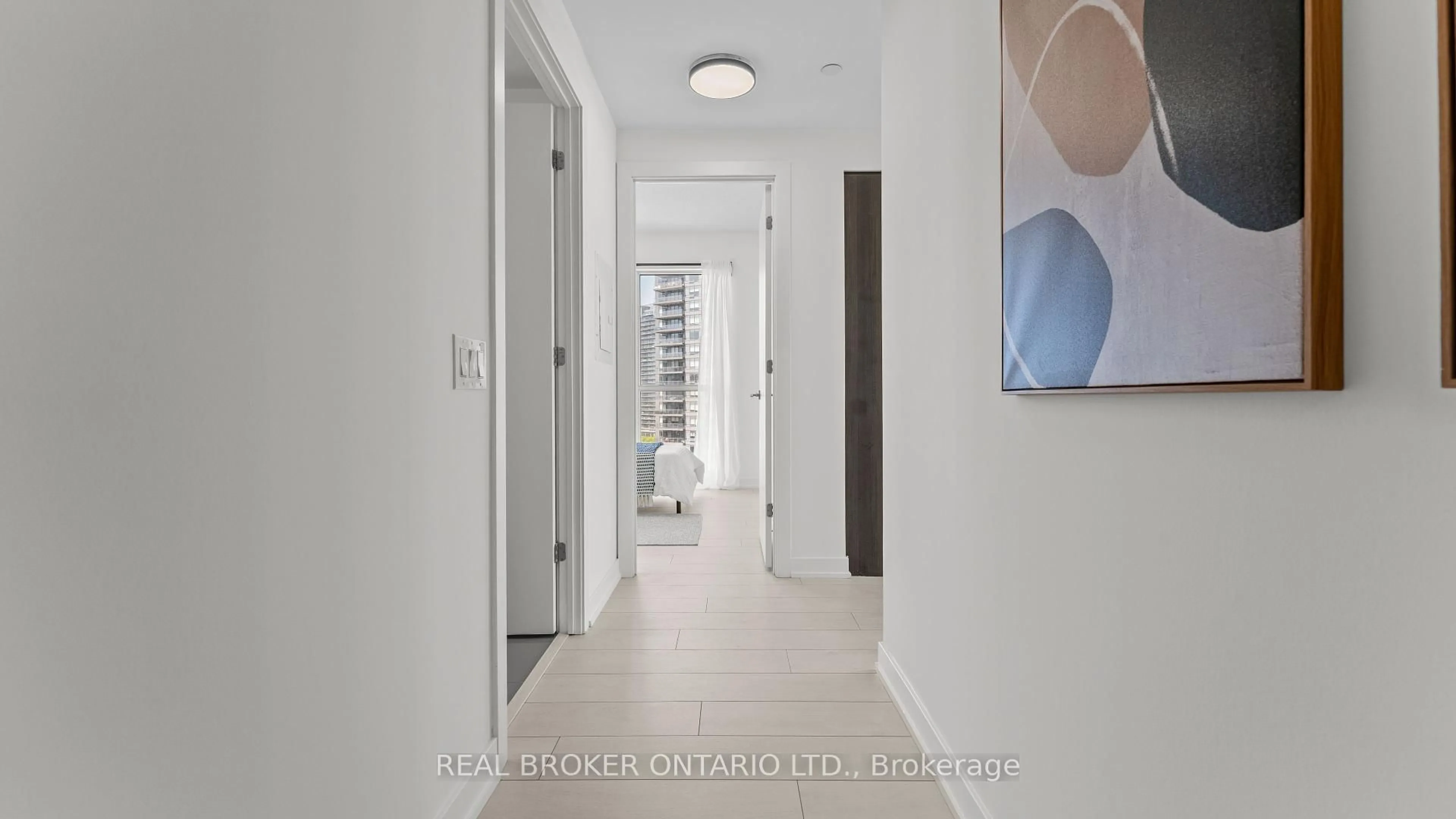Indoor entryway for 2220 Lake Shore Blvd #1604, Toronto Ontario M8V 0C1
