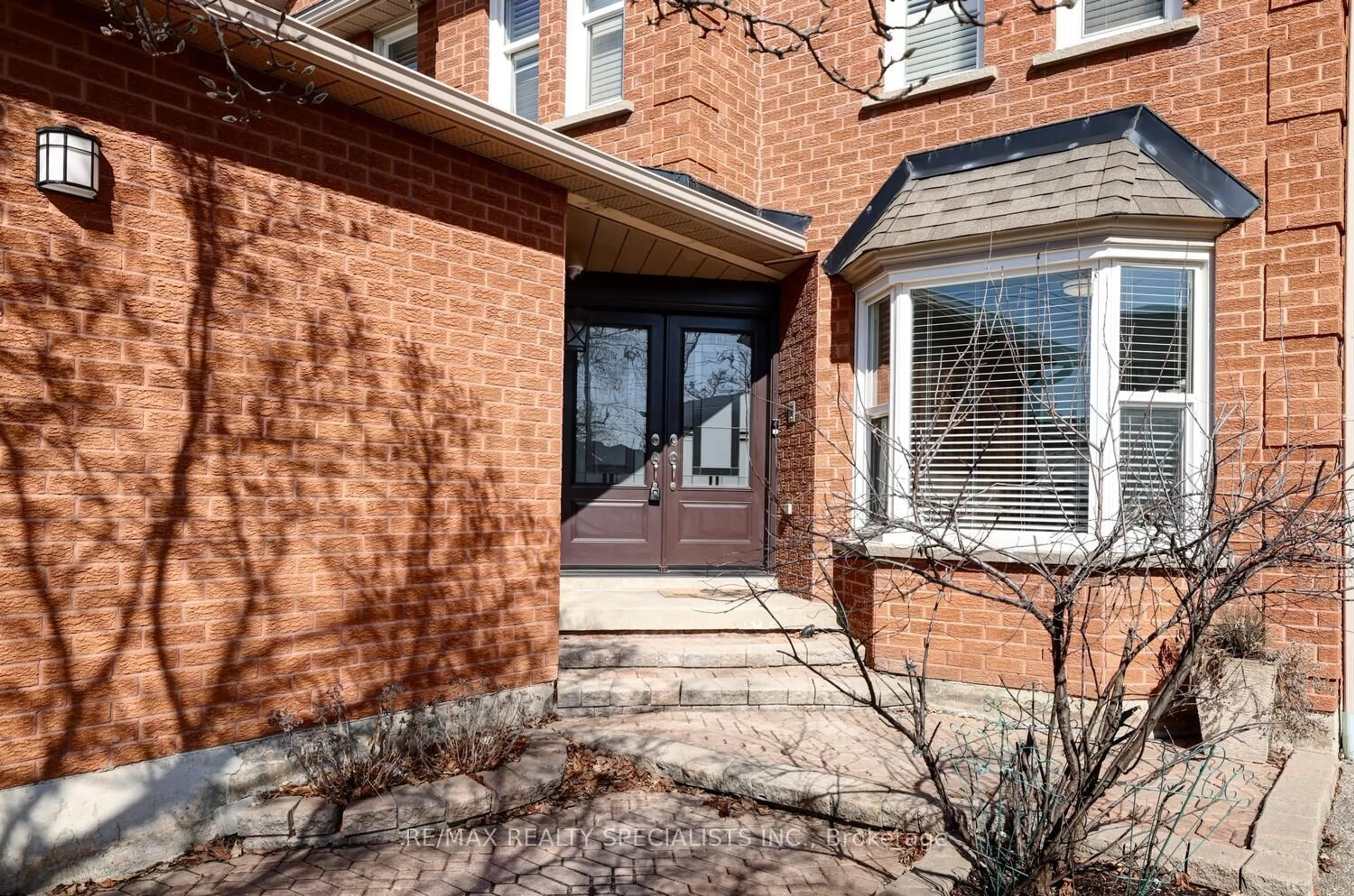 Home with brick exterior material, street for 4705 Rathkeale Rd, Mississauga Ontario L5V 1J8
