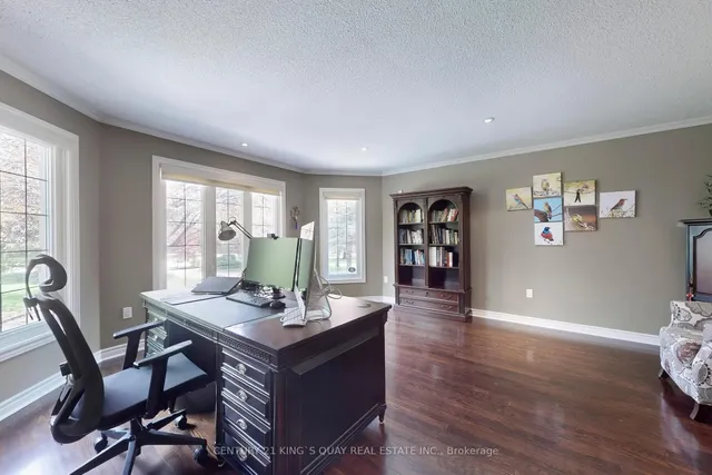Additional property image - 110 Crawford Cres