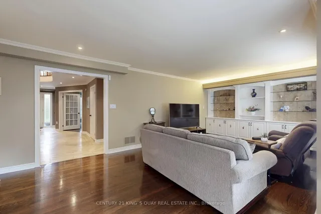 Additional property image - 110 Crawford Cres