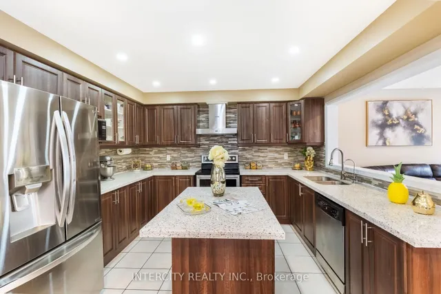 Additional property image - 54 Amethyst Circ