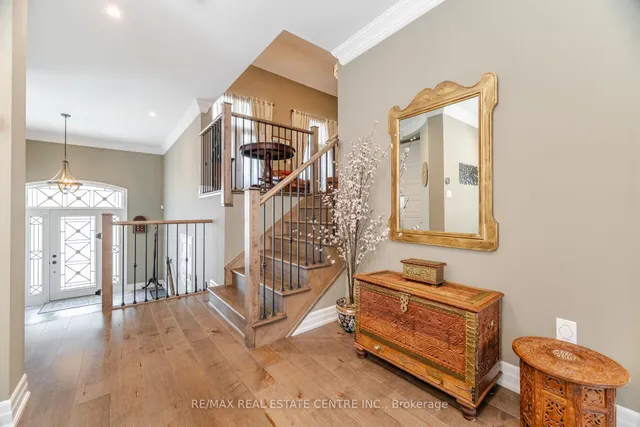 Additional property image - 156 Camellia Cres