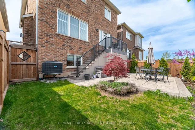 Additional property image - 156 Camellia Cres