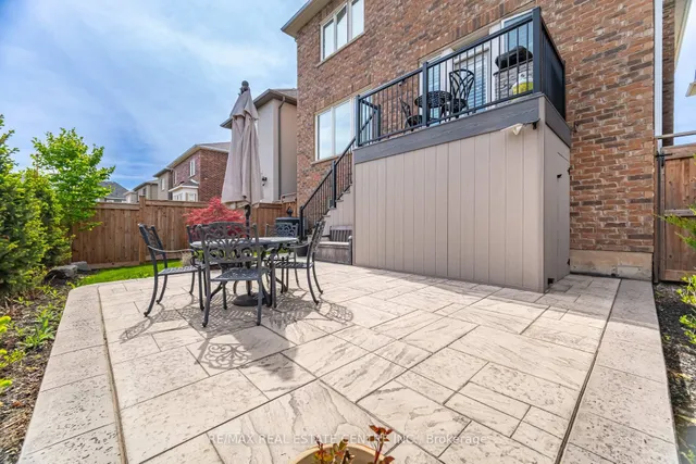 Additional property image - 156 Camellia Cres