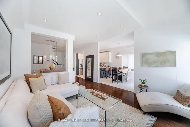 Additional property image - 2413 HILDA Dr
