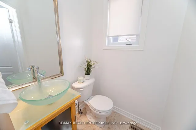 Additional property image - 2413 HILDA Dr