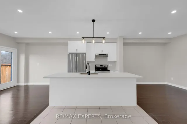 Additional property image - 108 Little Britain Cres