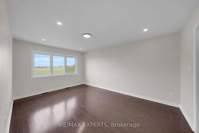 Additional property image - 108 Little Britain Cres