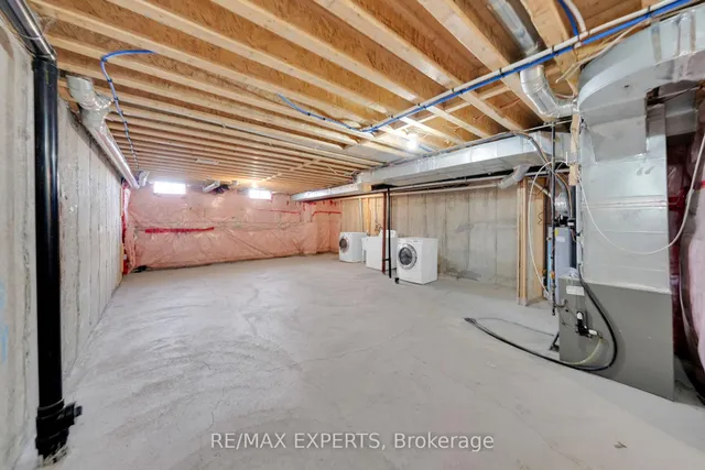 Additional property image - 108 Little Britain Cres