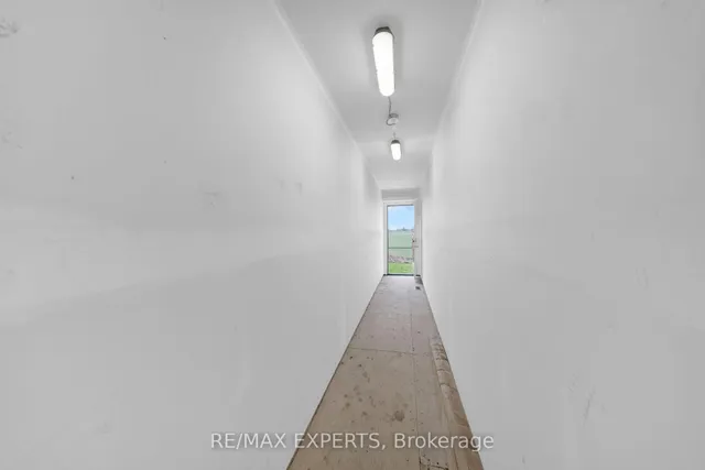 Additional property image - 108 Little Britain Cres