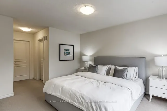 Additional property image - 80 Eastwood Park Gdns Unit 7