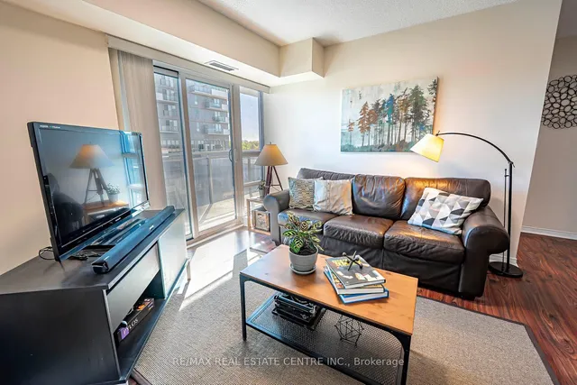 Additional property image - 215 Queen St Unit 505