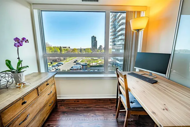Additional property image - 215 Queen St Unit 505