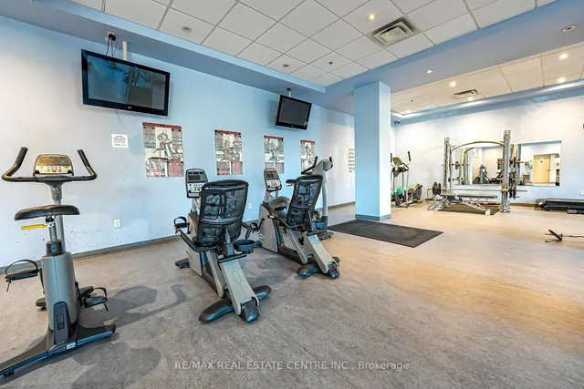 Additional property image - 215 Queen St Unit 505
