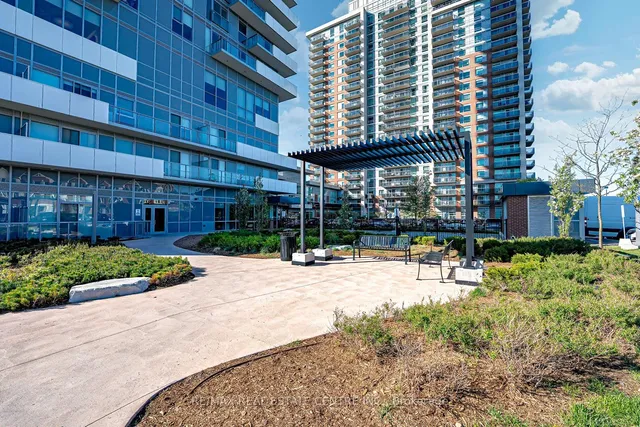 Additional property image - 215 Queen St Unit 505