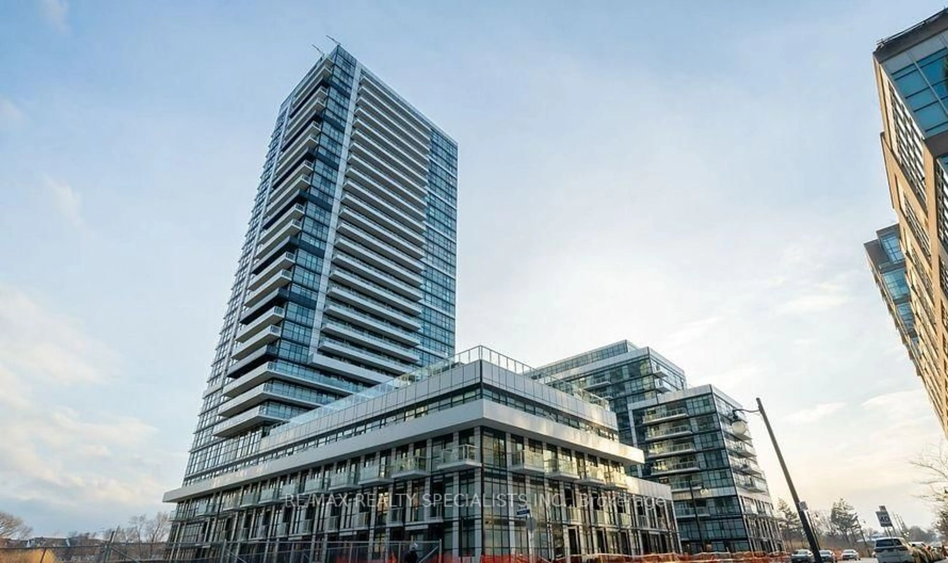Unknown for 251 Manitoba St #809, Toronto Ontario M8Y 0C7