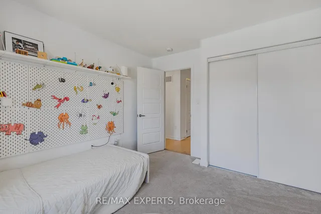 Additional property image - 397 Gordon Krantz Ave