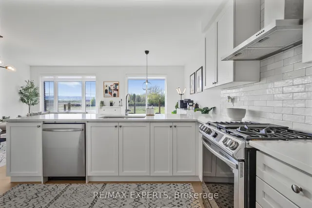 Additional property image - 397 Gordon Krantz Ave