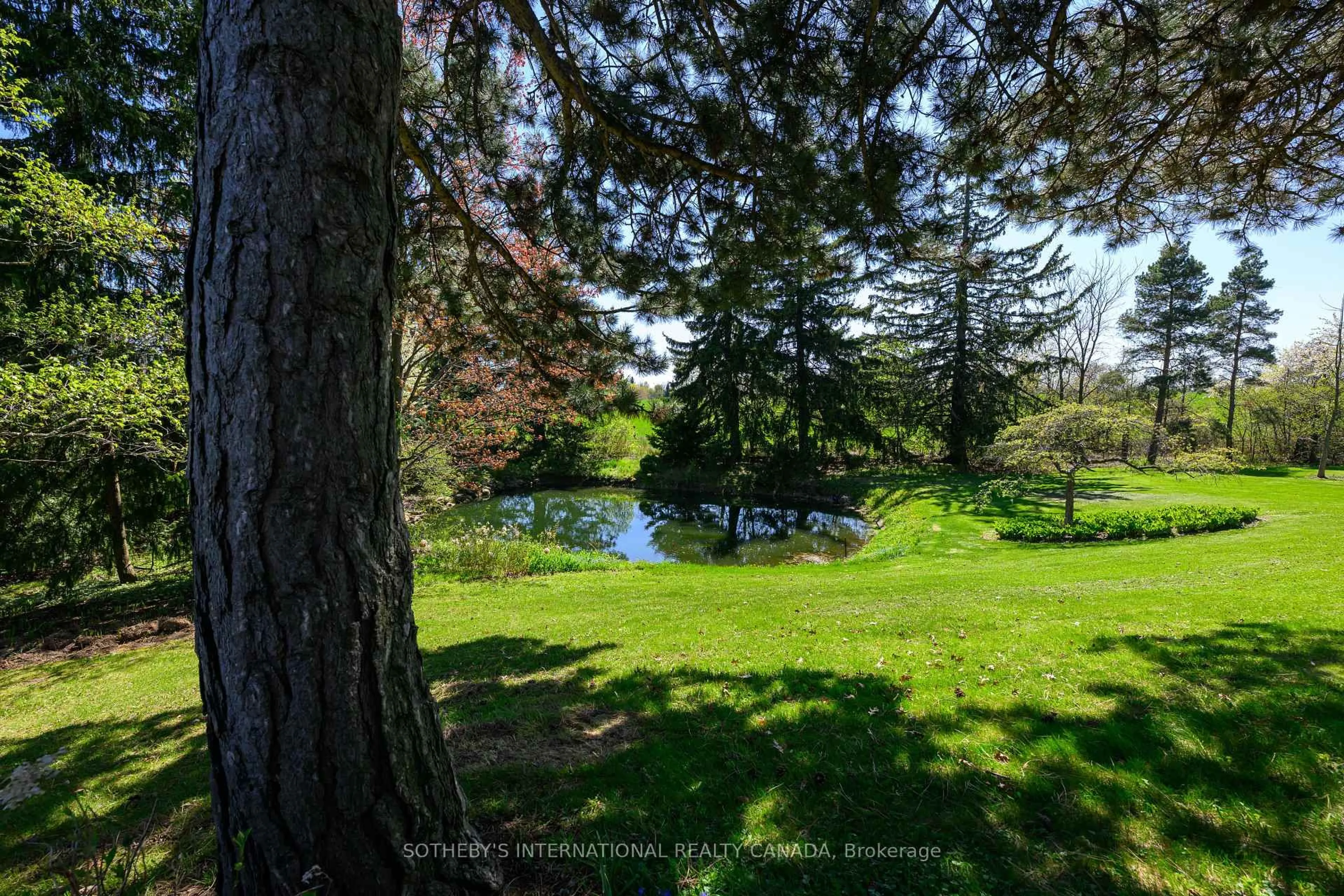 A pic from outside/outdoor area/front of a property/back of a property/a pic from drone, water/lake/river/ocean view for 2501 1 Sideroad N/A, Burlington Ontario L7P 0S4